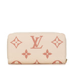 LO-LV bags 4972