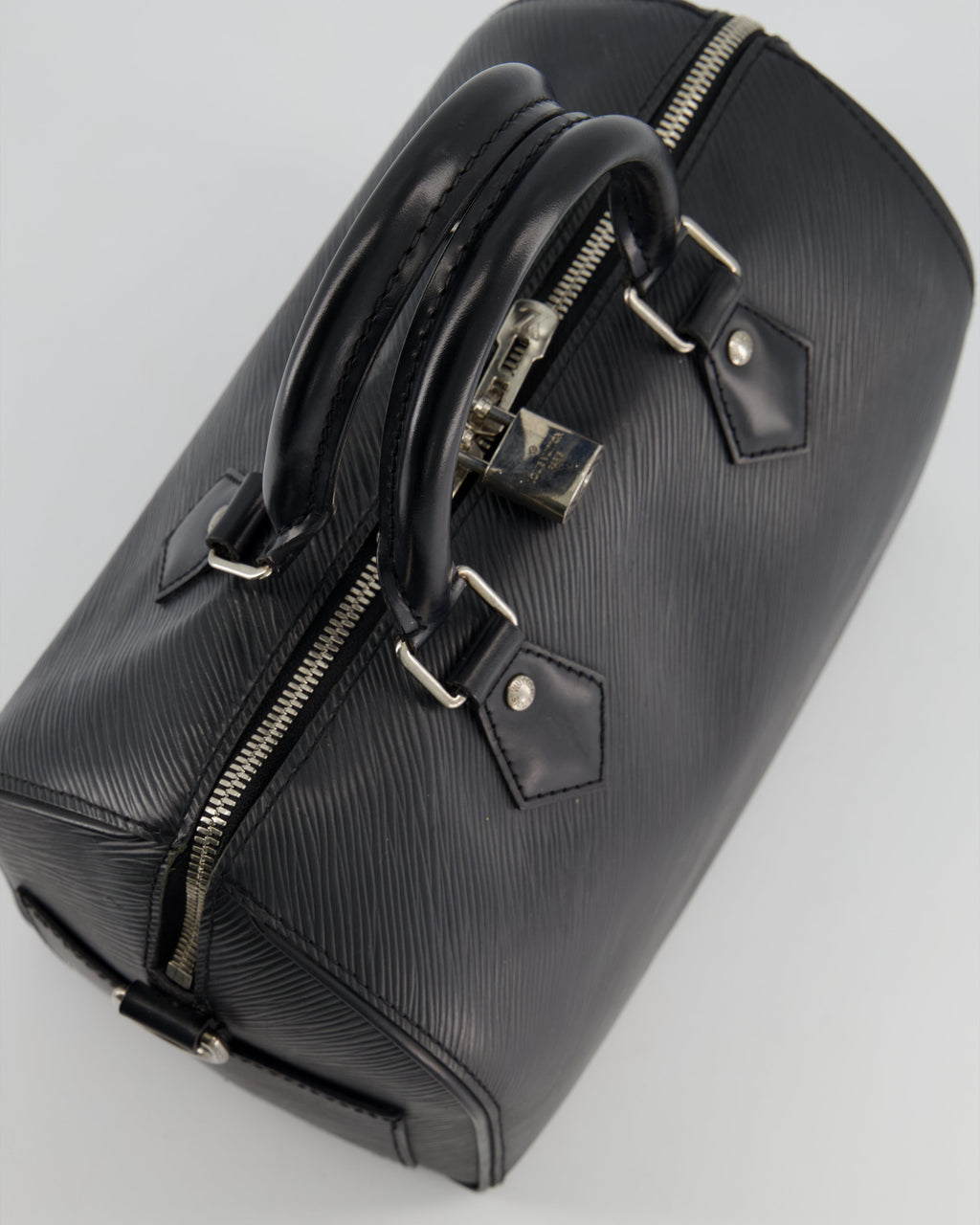LO-LV bags 12086