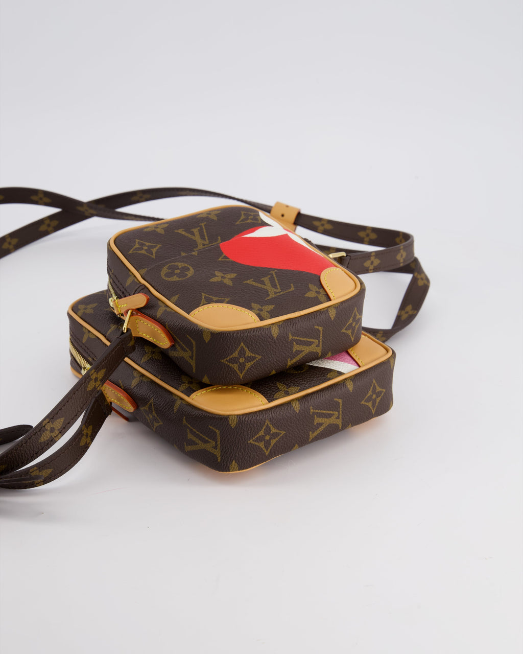 LO-LV bags 12085