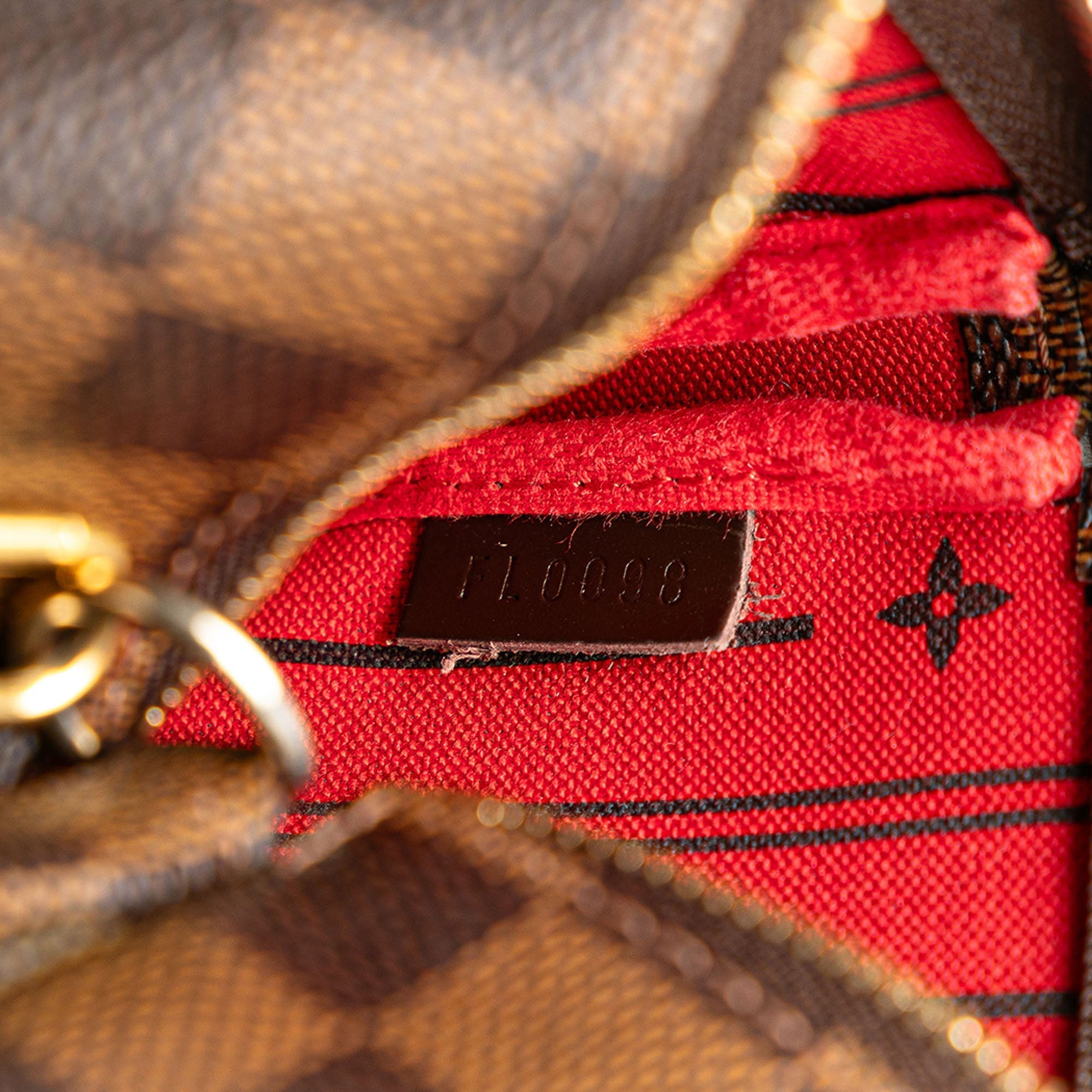 LO-LV bags 4891