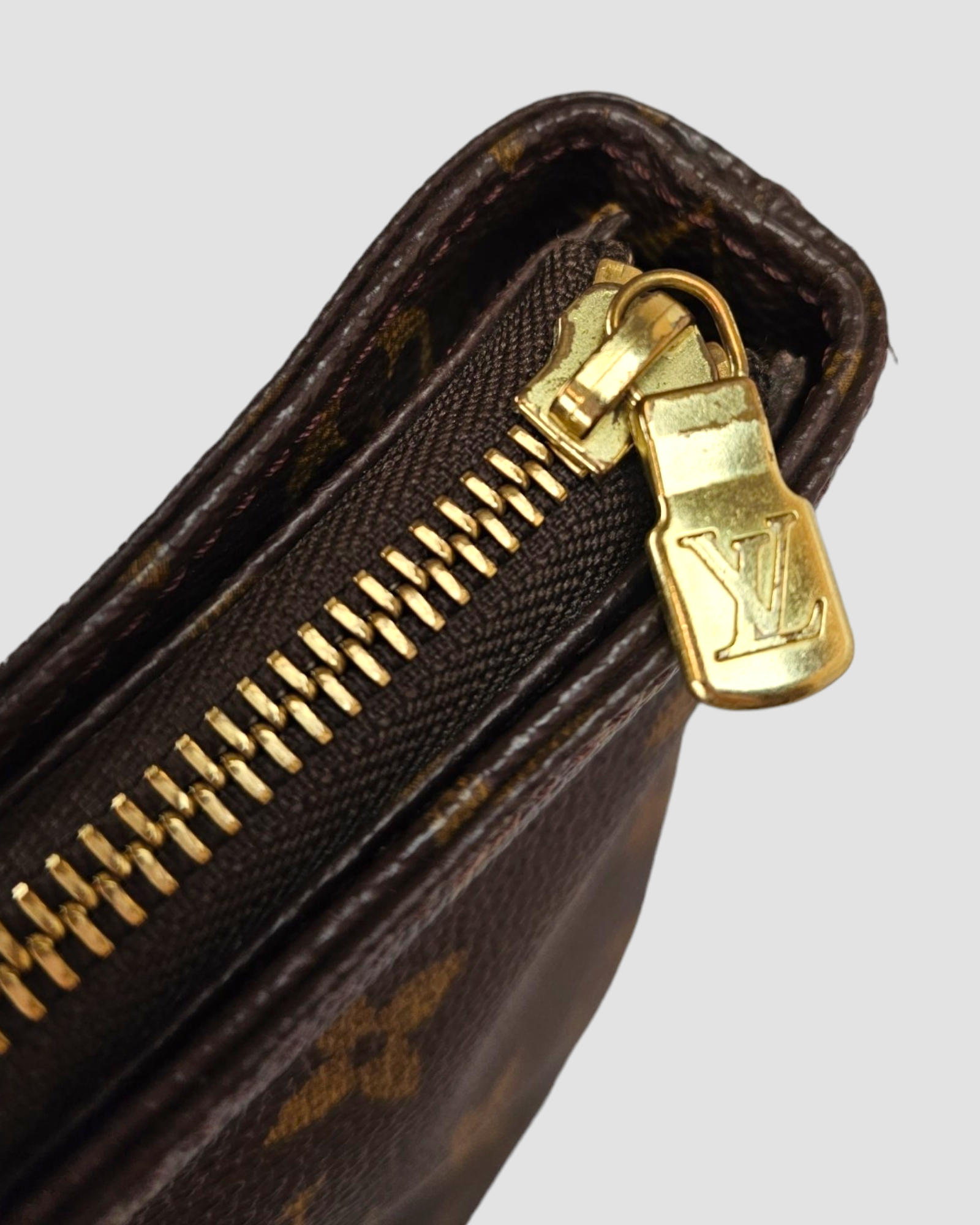 LO-LV bags 10020