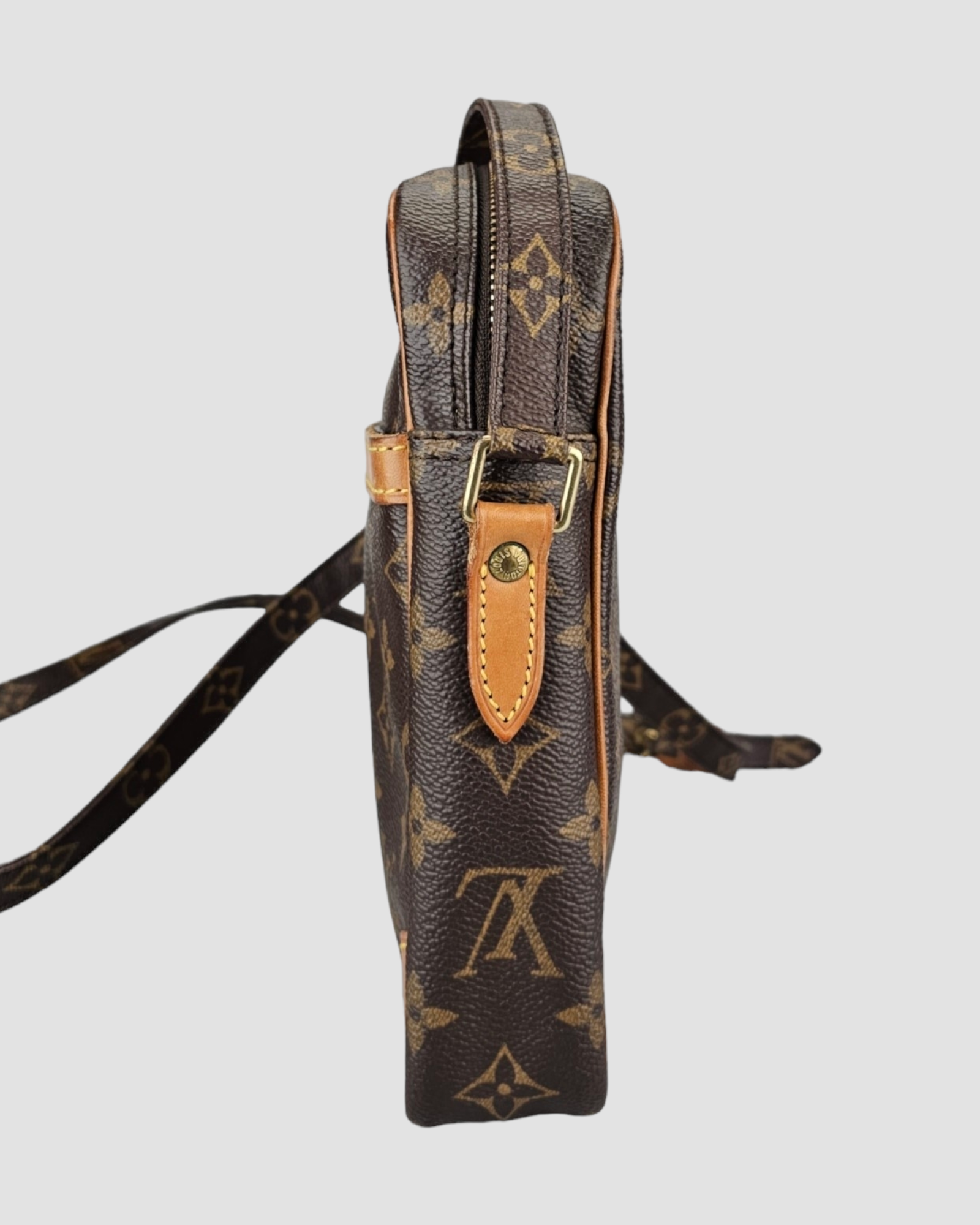 LO-LV bags 8273