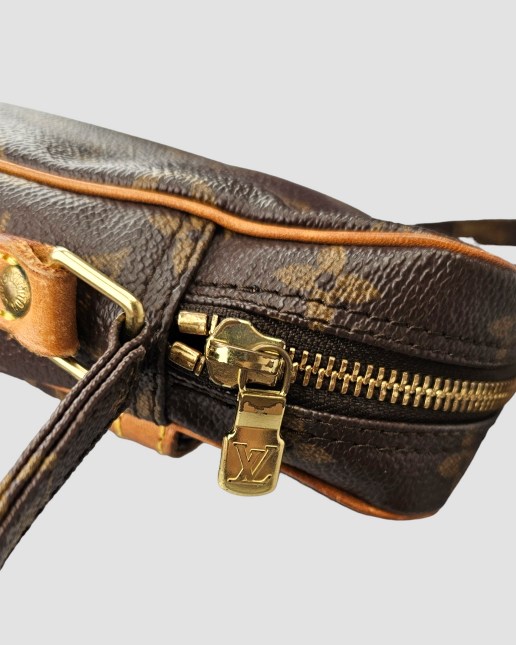 LO-LV bags 8273