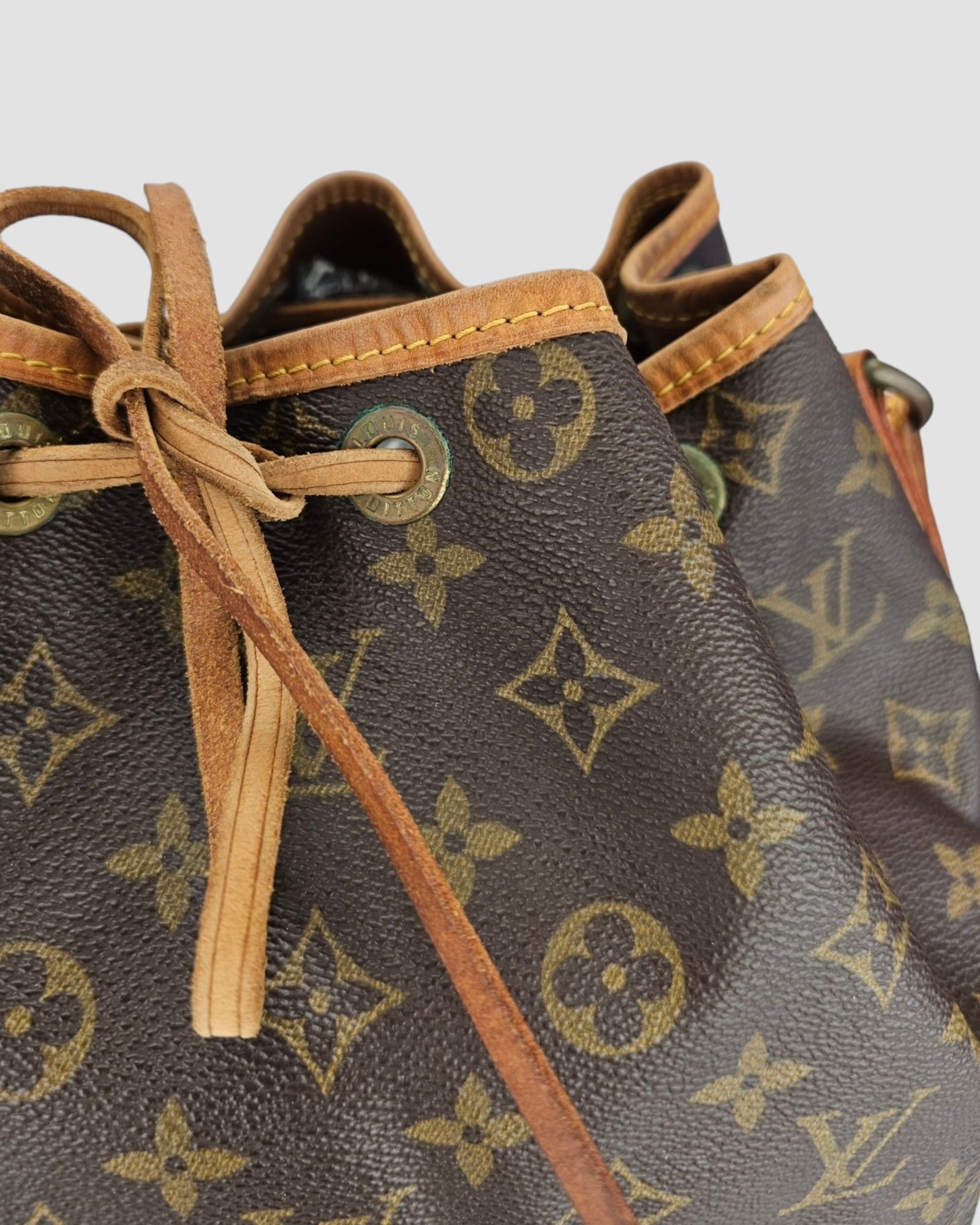 LO-LV bags 9410