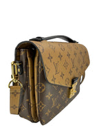 Pochette Metis
