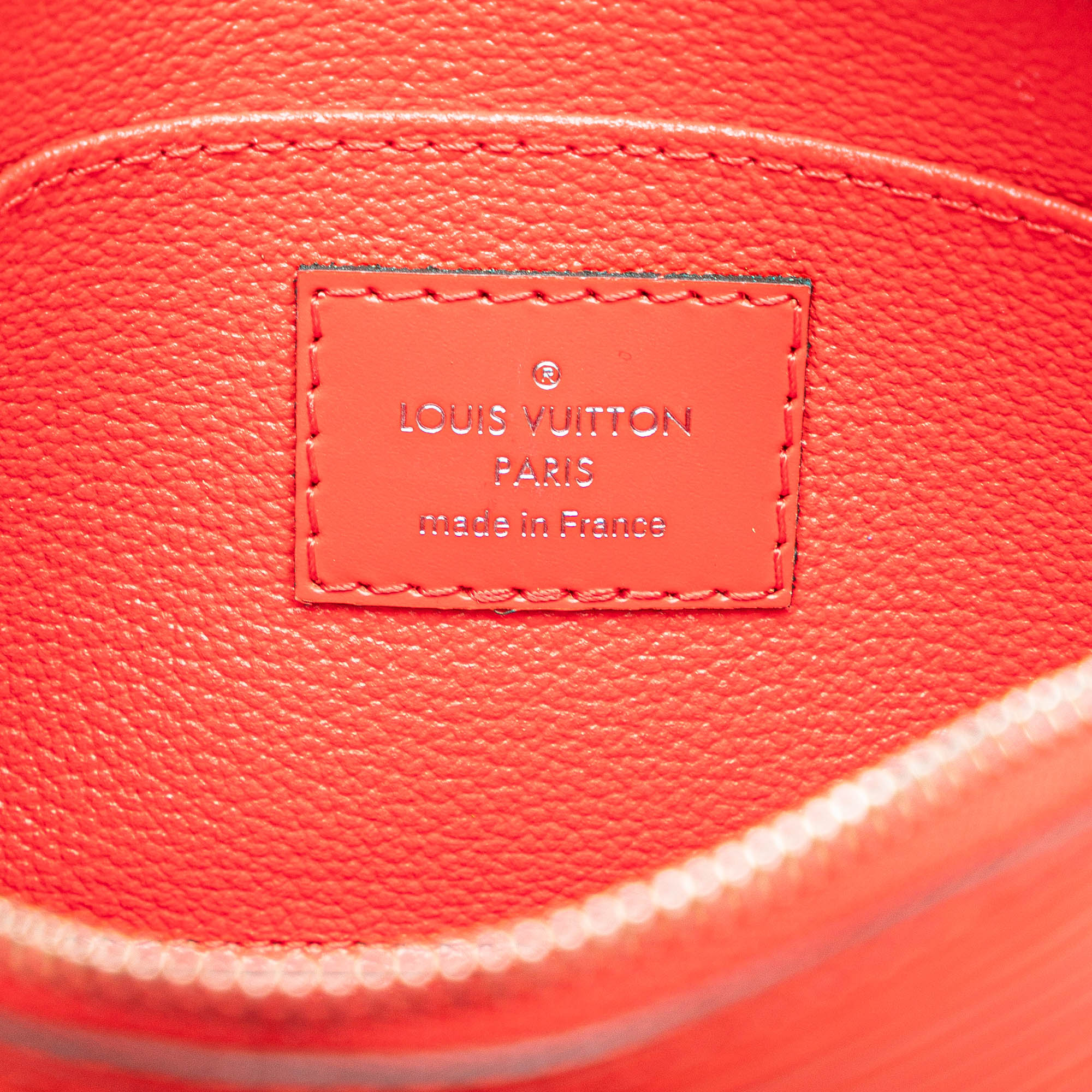 LO-LV bags 4807