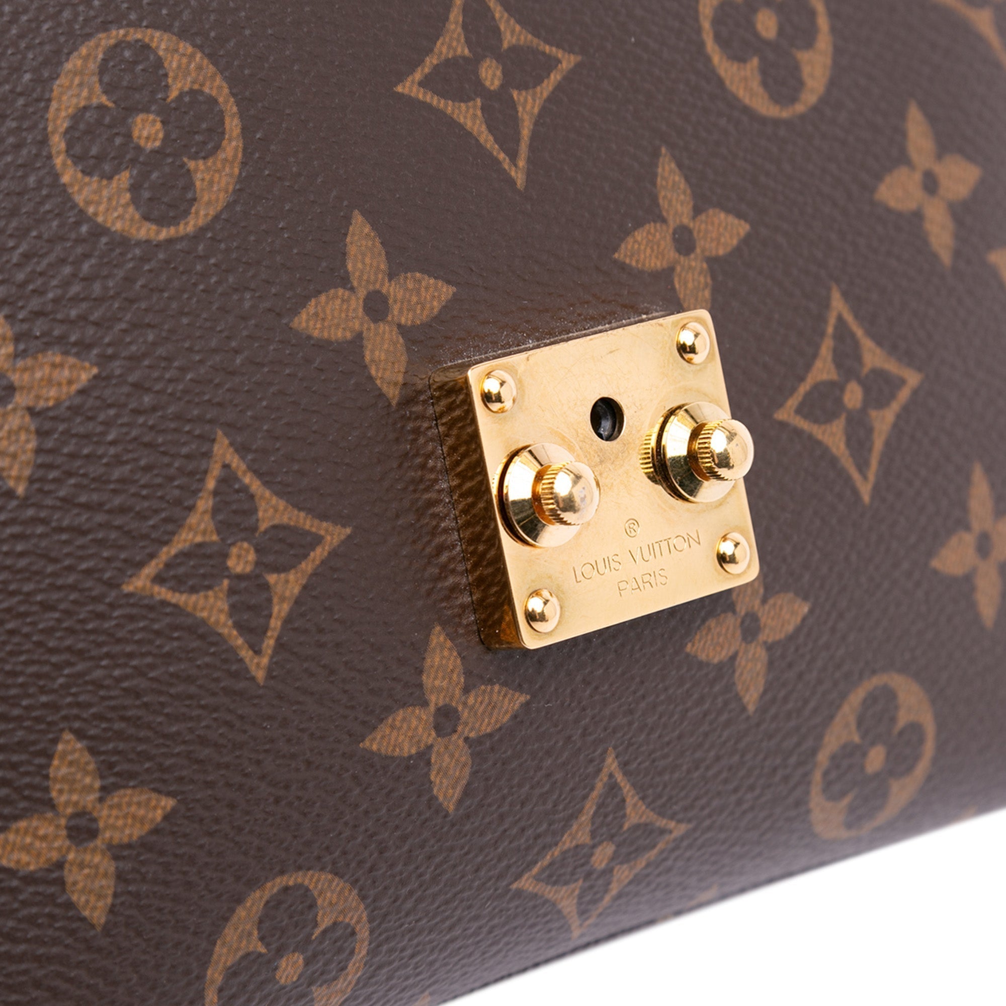 LO-LV bags 4379