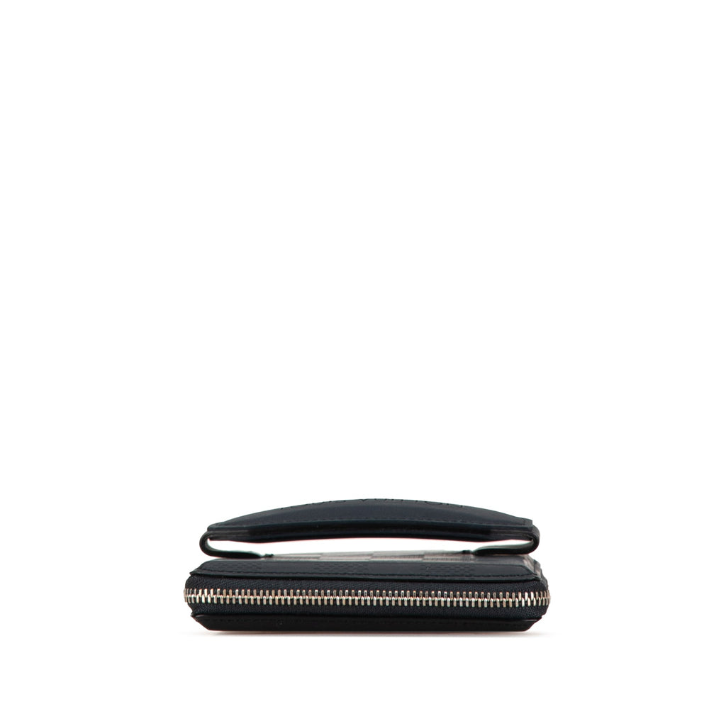 LO-LV bags 4806