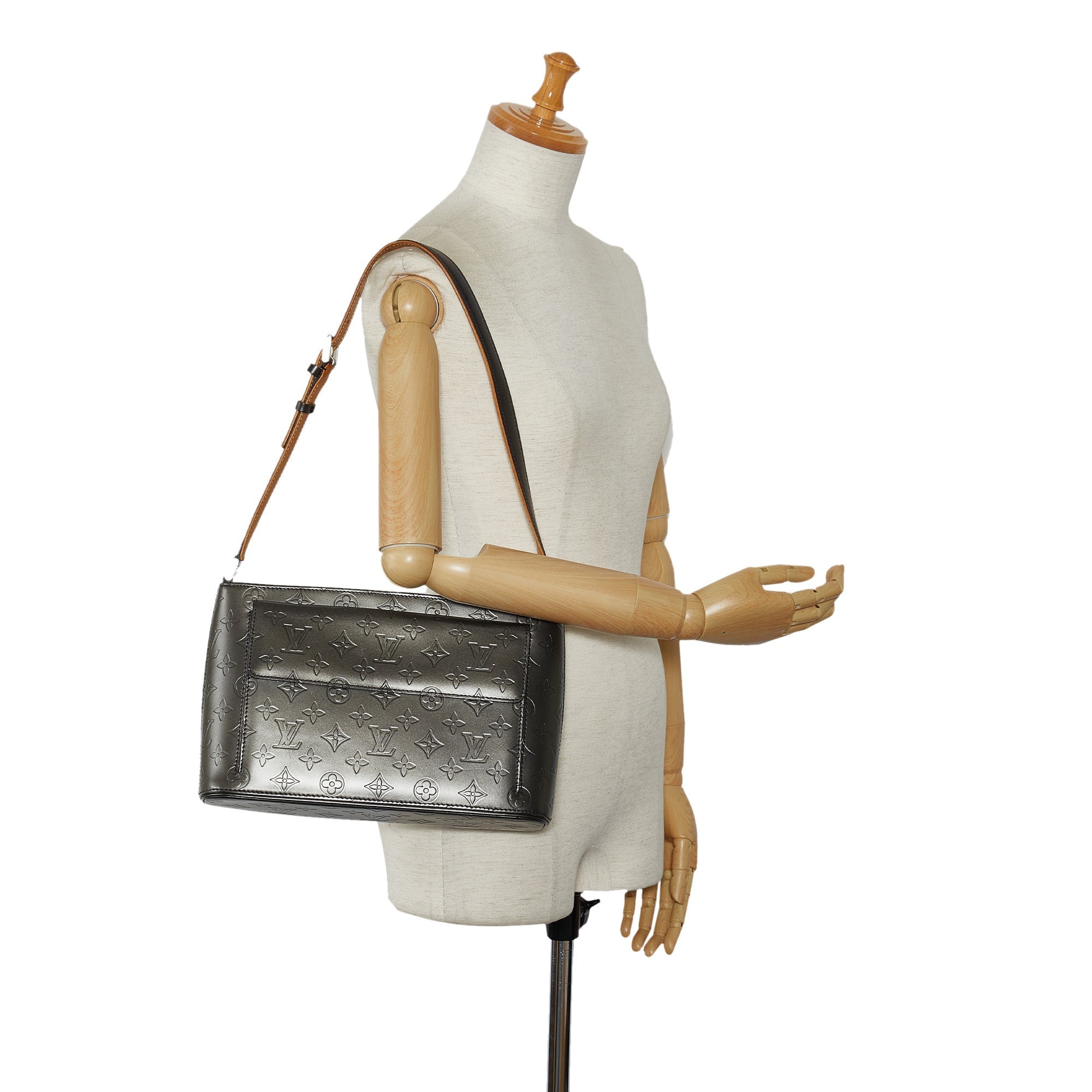 LO-LV bags 3704