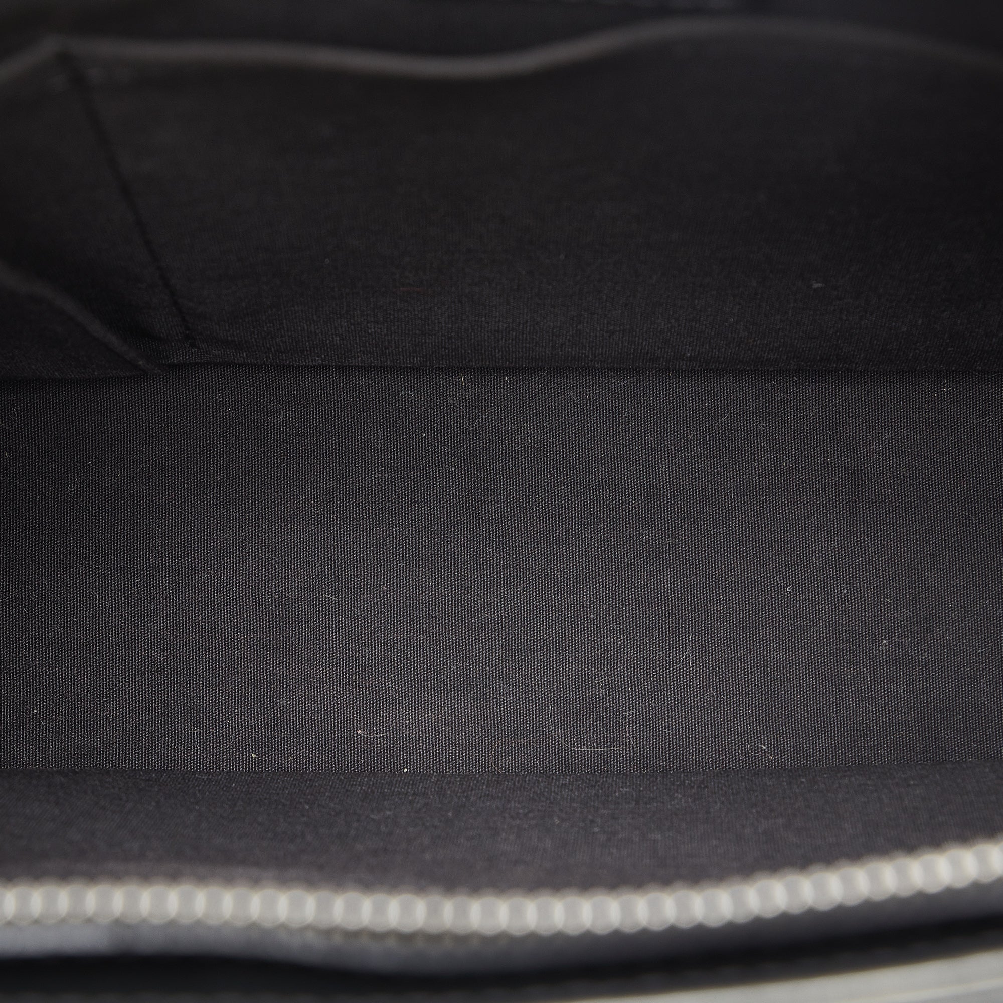 LO-LV bags 3704