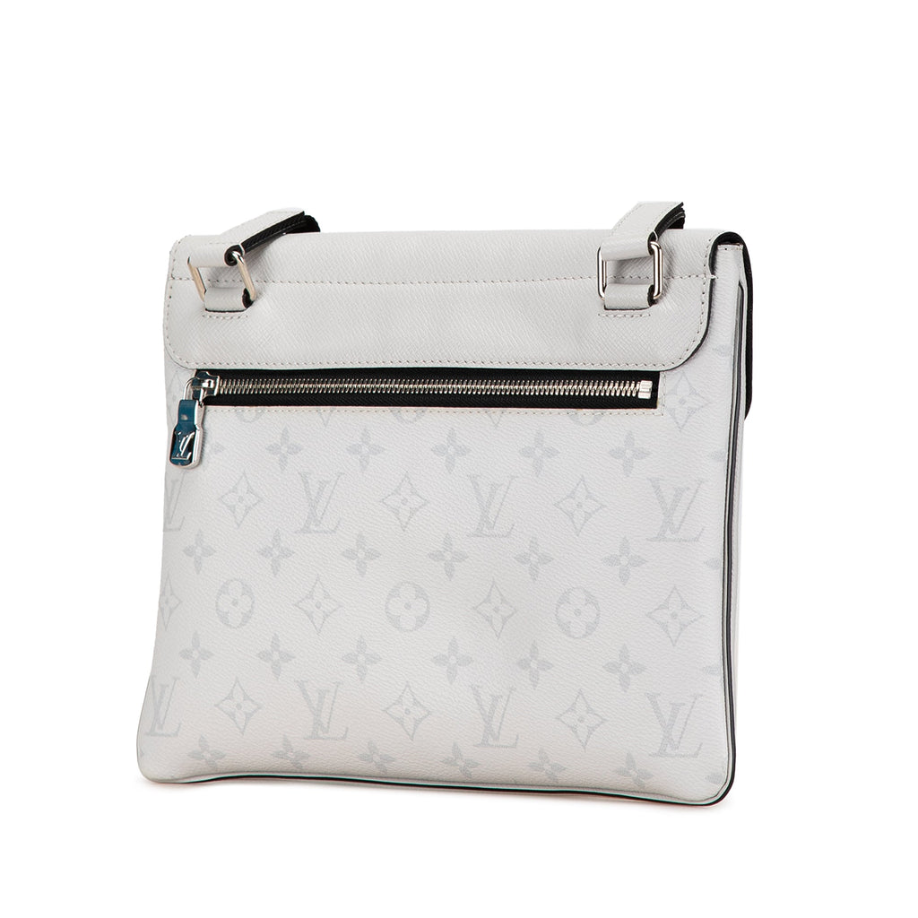 LO-LV bags 4782