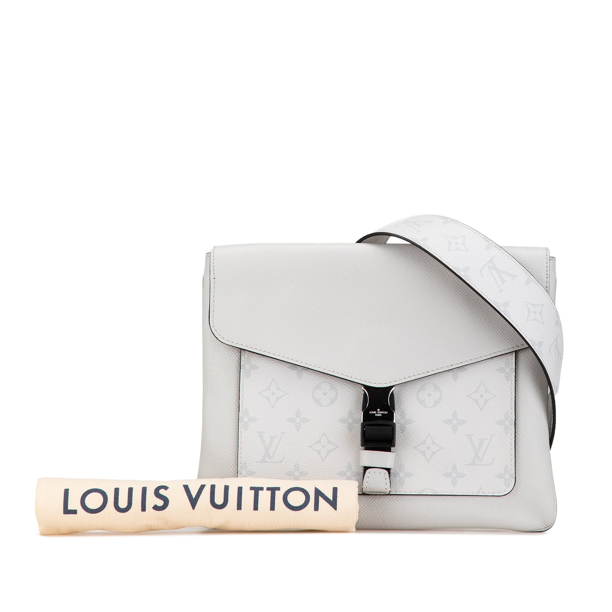 LO-LV bags 4782