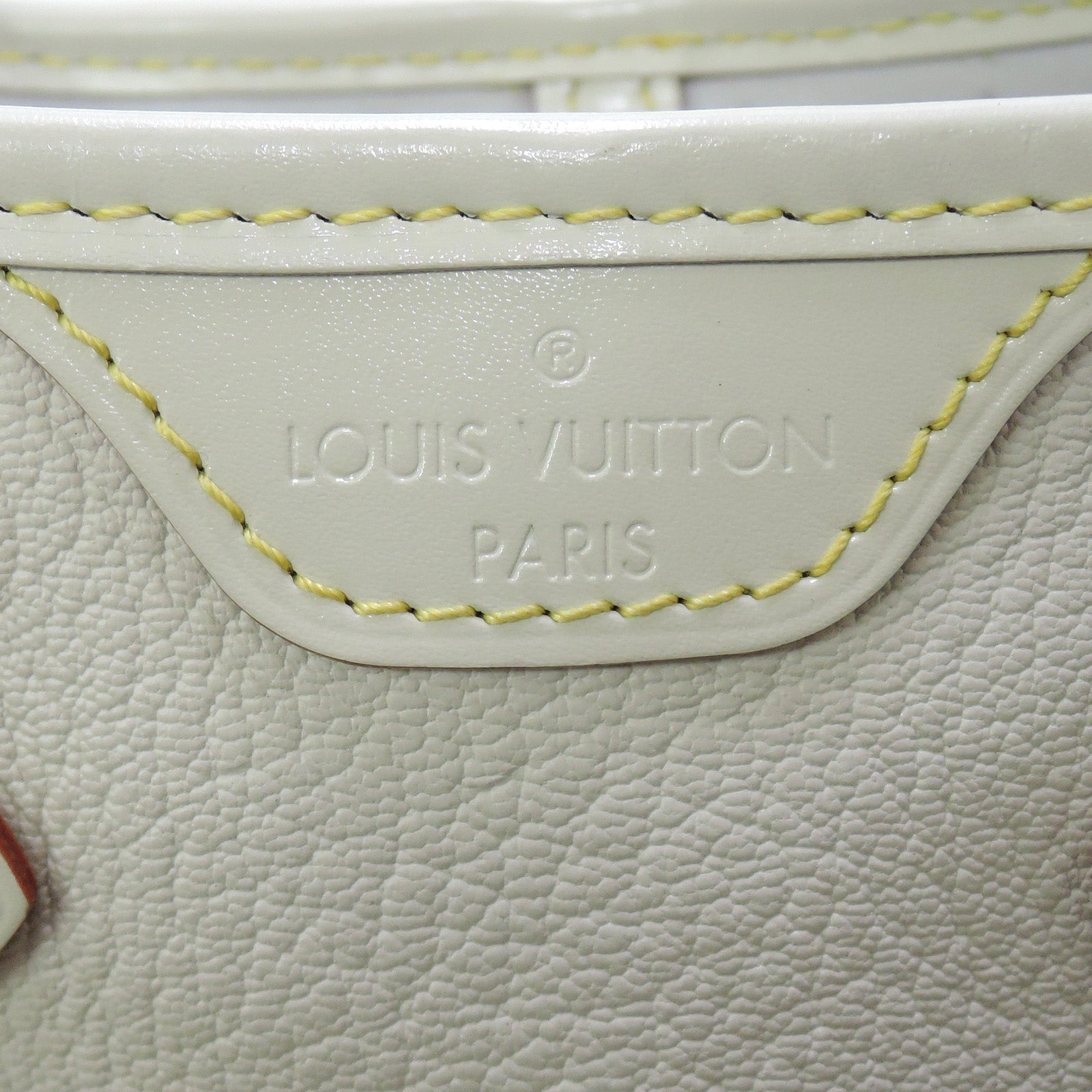 LO-LV bags 6828