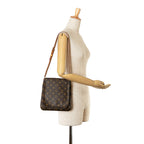 LO-LV bags 4839