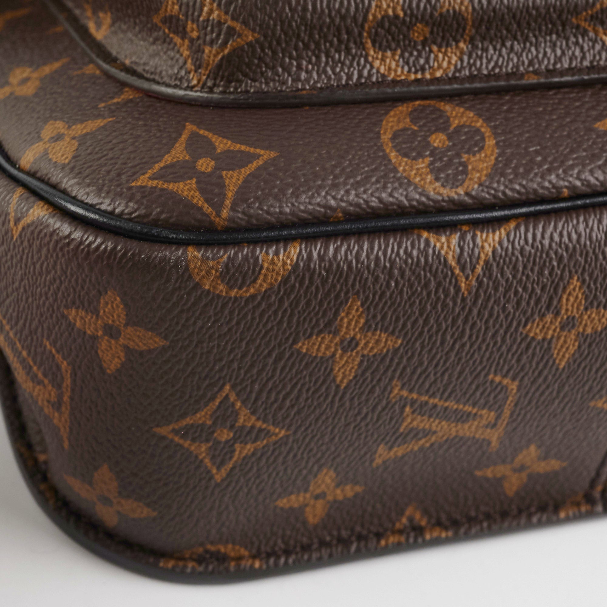 LO-LV bags 3750