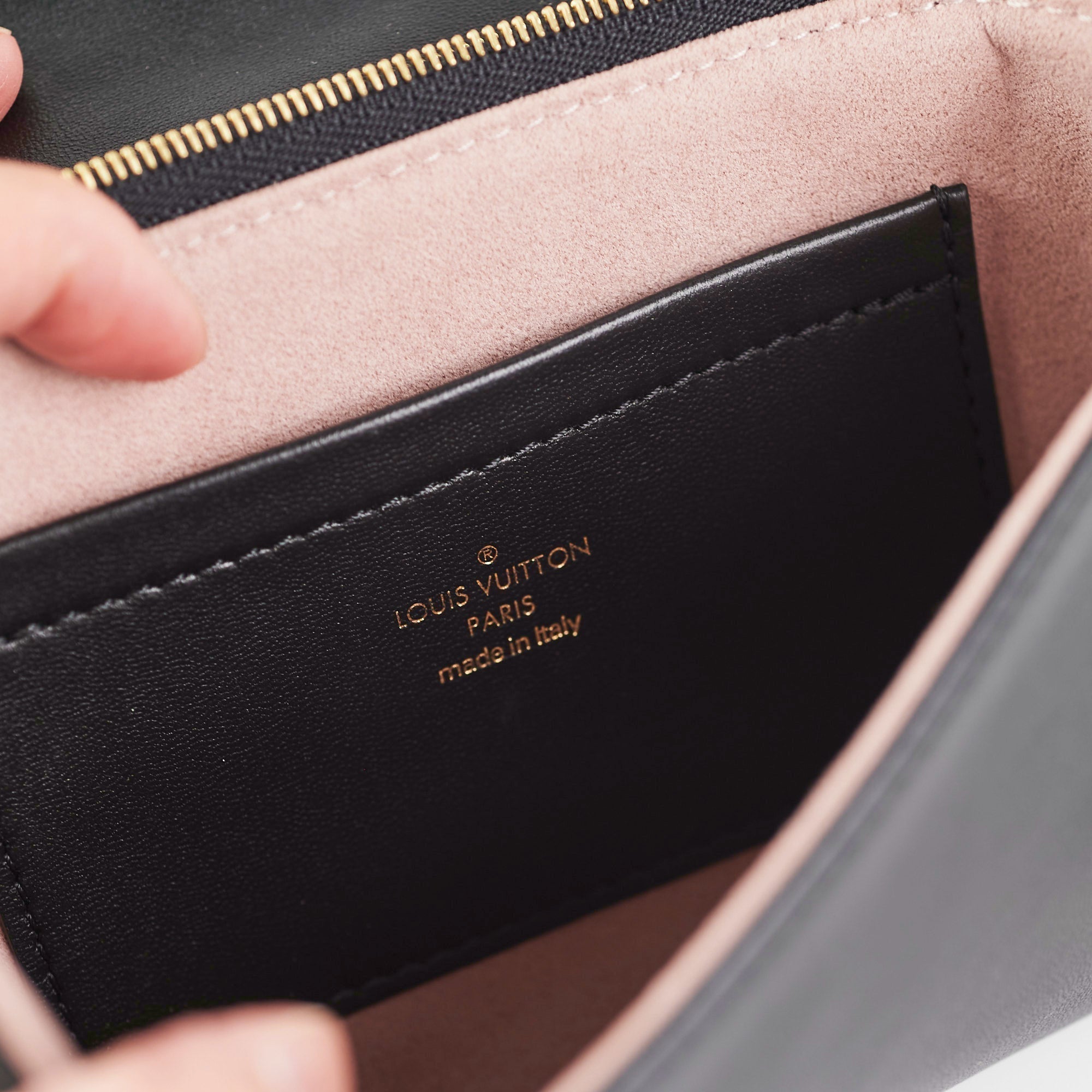 LO-LV bags 3748