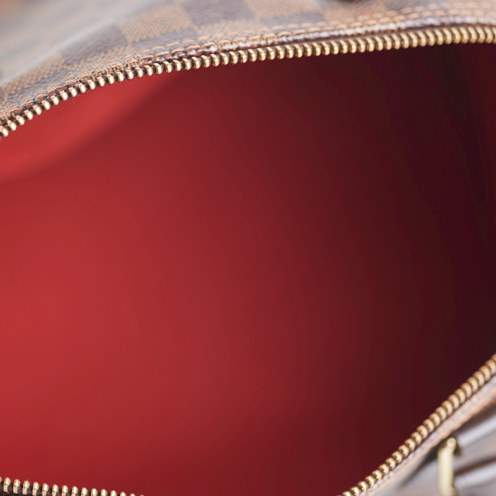 LO-LV bags 3747