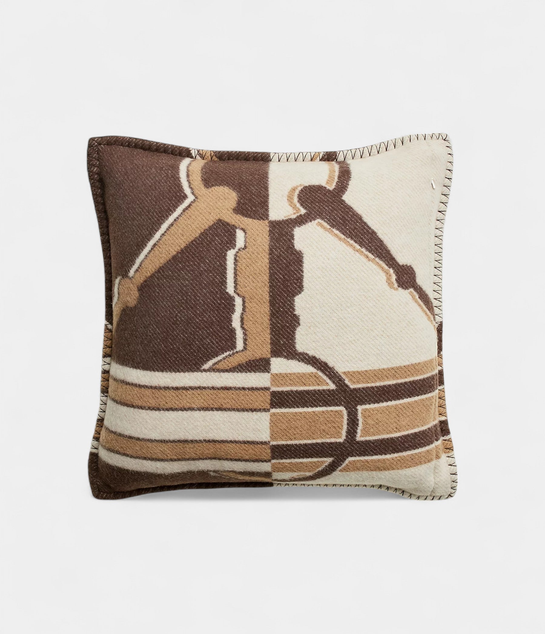 Tatersale Pillow A Luxurious Blend of Comfort and Craftsmanship