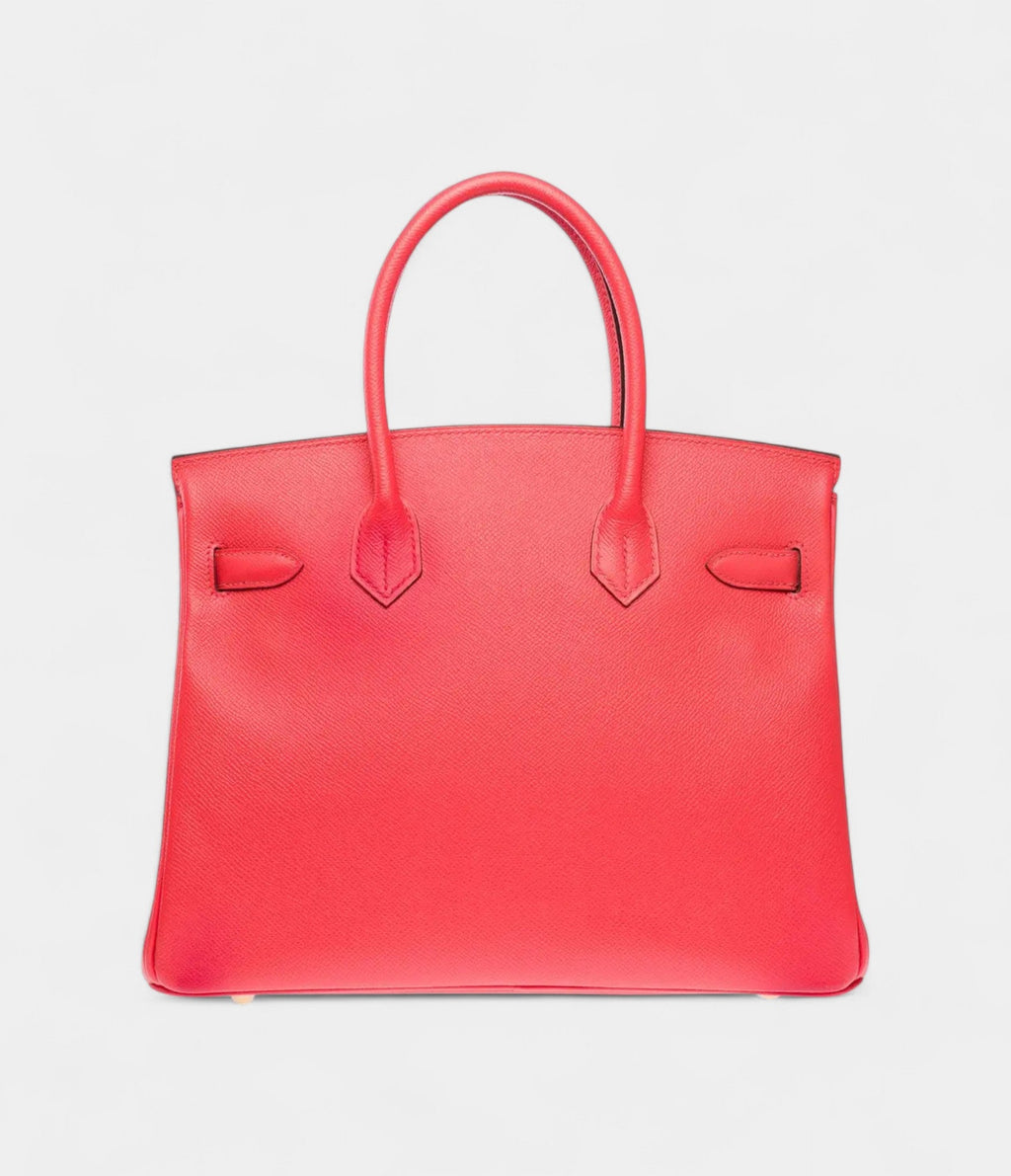 The  HM BK 30 leather handbag stands as a symbol Elegance