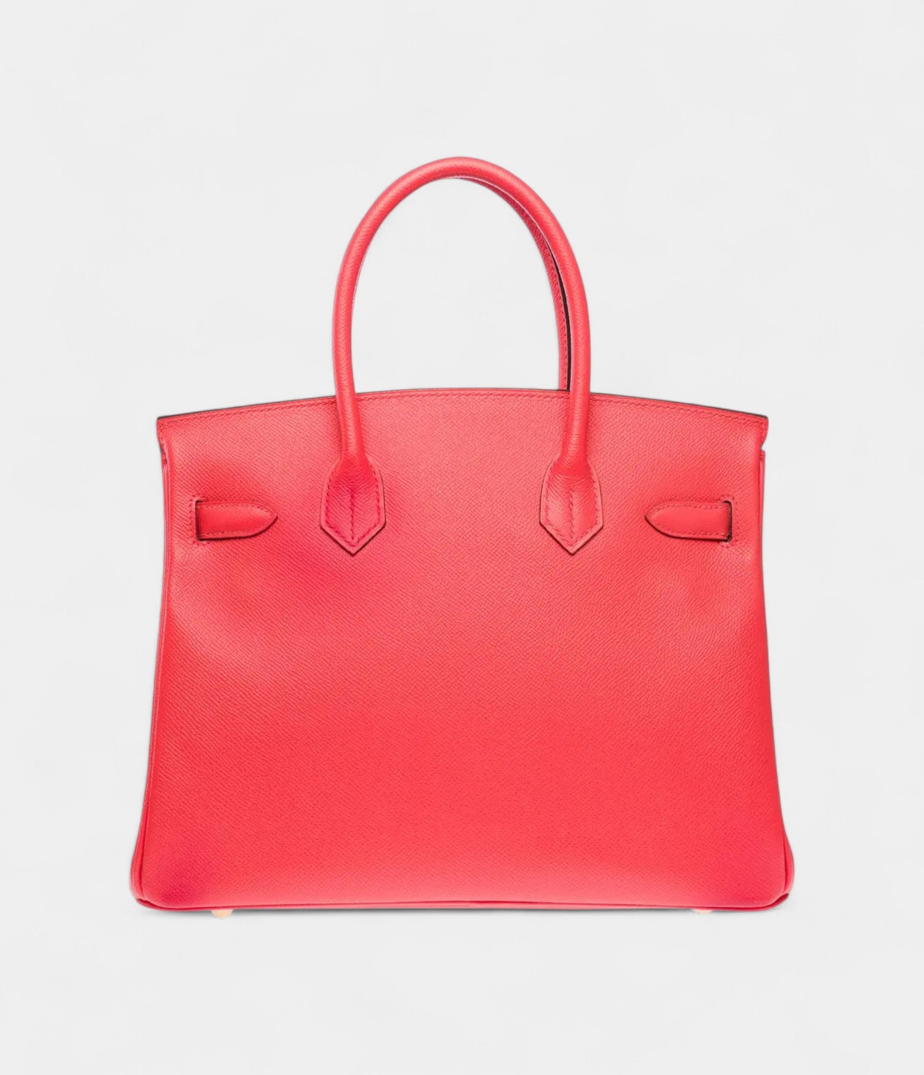 The  HM BK 30 leather handbag stands as a symbol Elegance