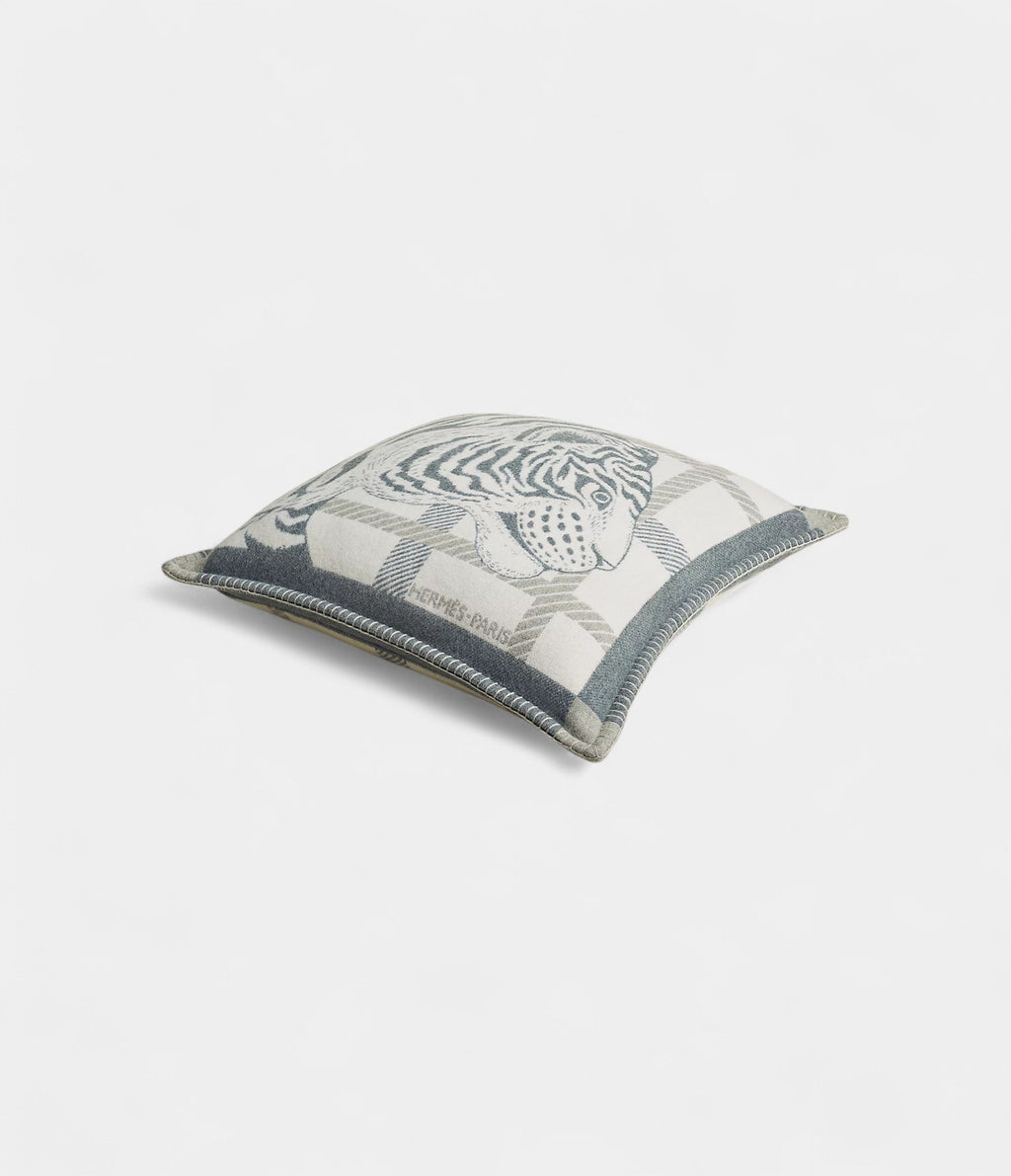 Tigre Altai 2 Pillow A Bold Expression of Art and Comfort