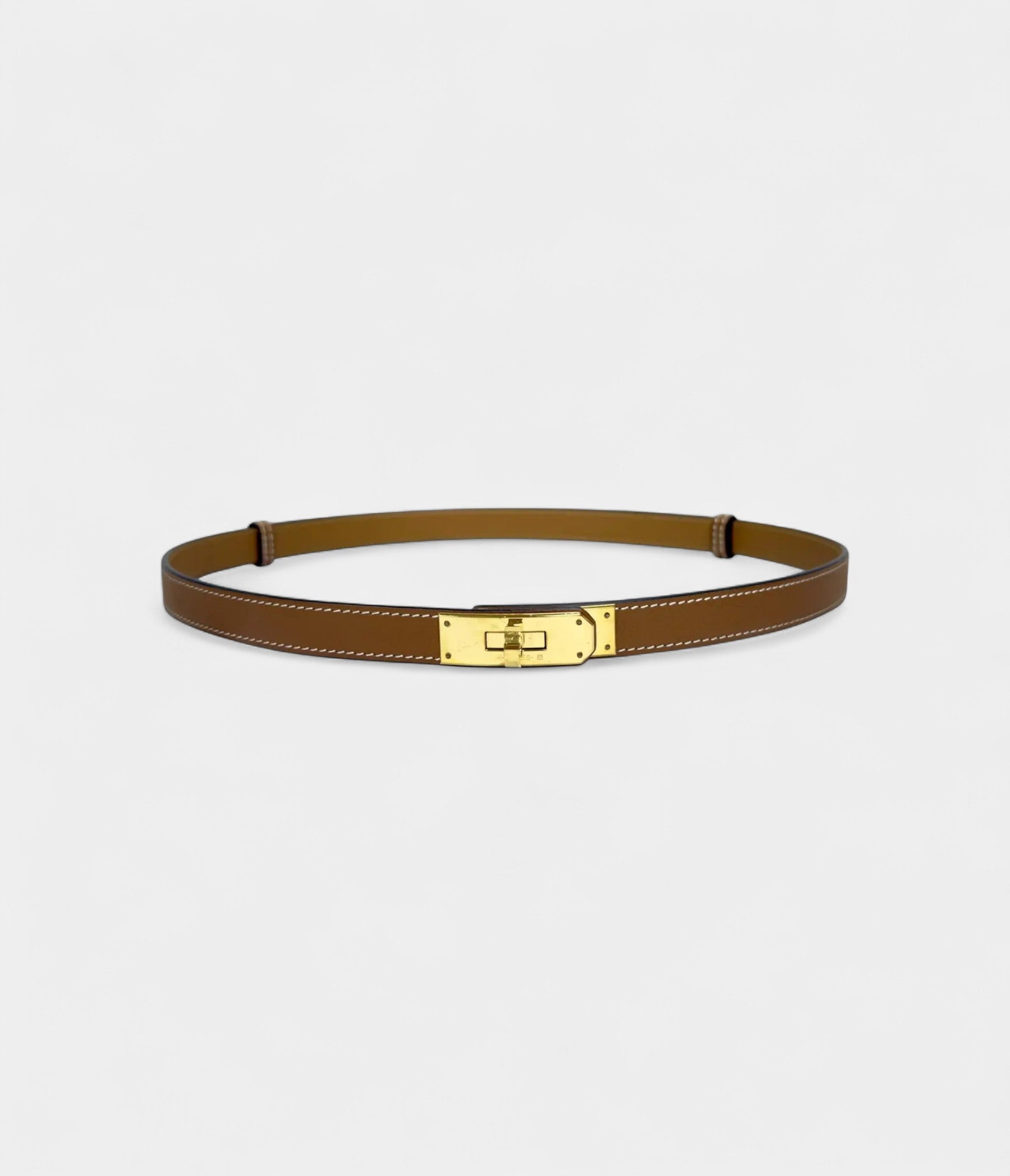 Timeless Elegance The HMKelly Leather Belt