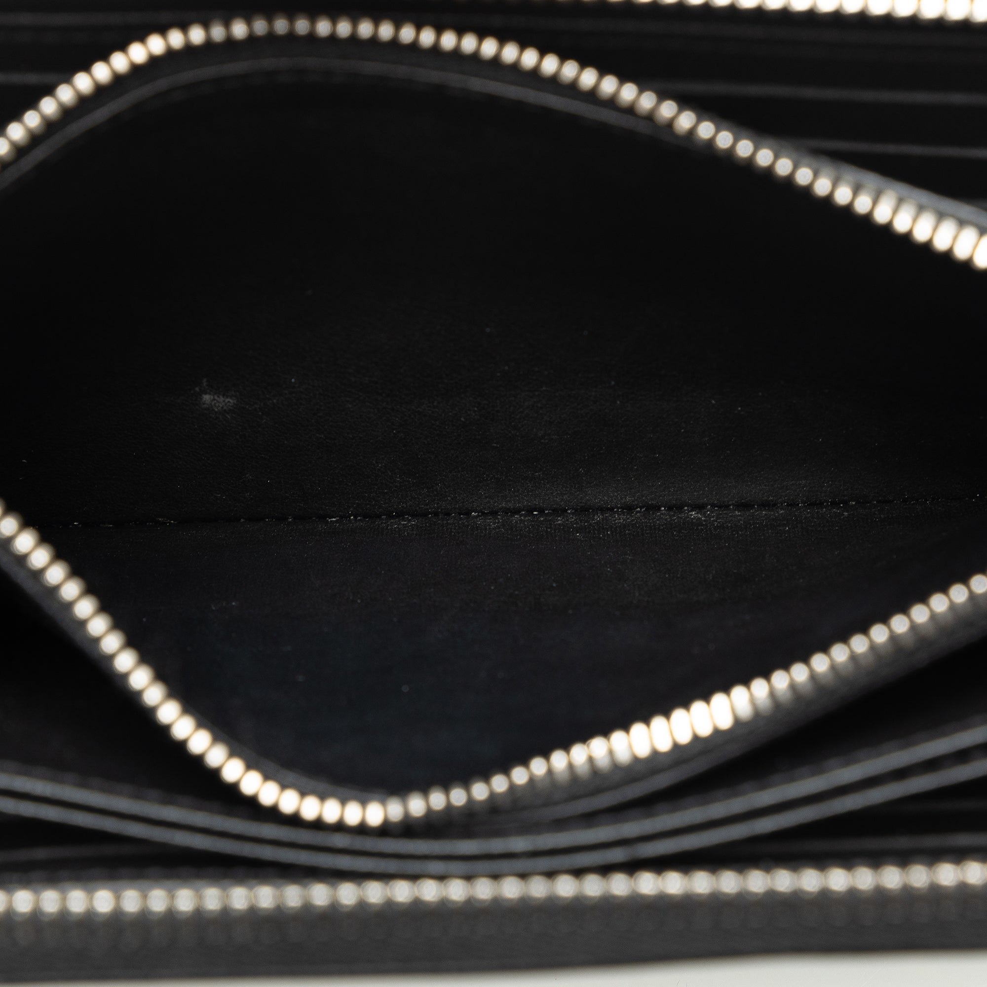 LO-LV bags 4989