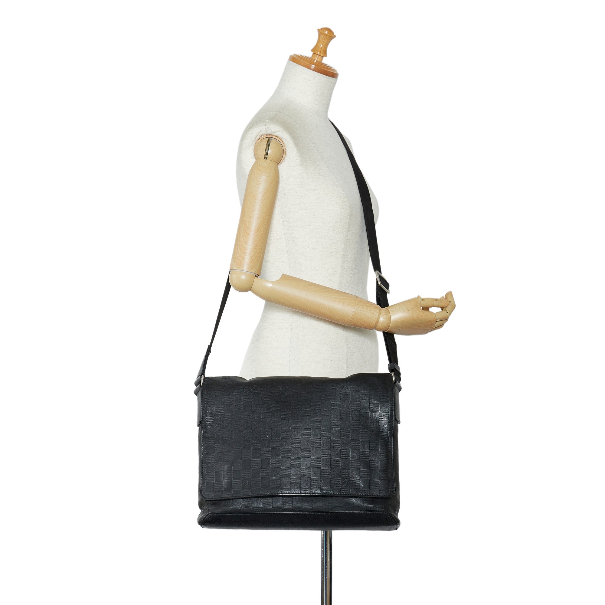 LO-LV bags 4284