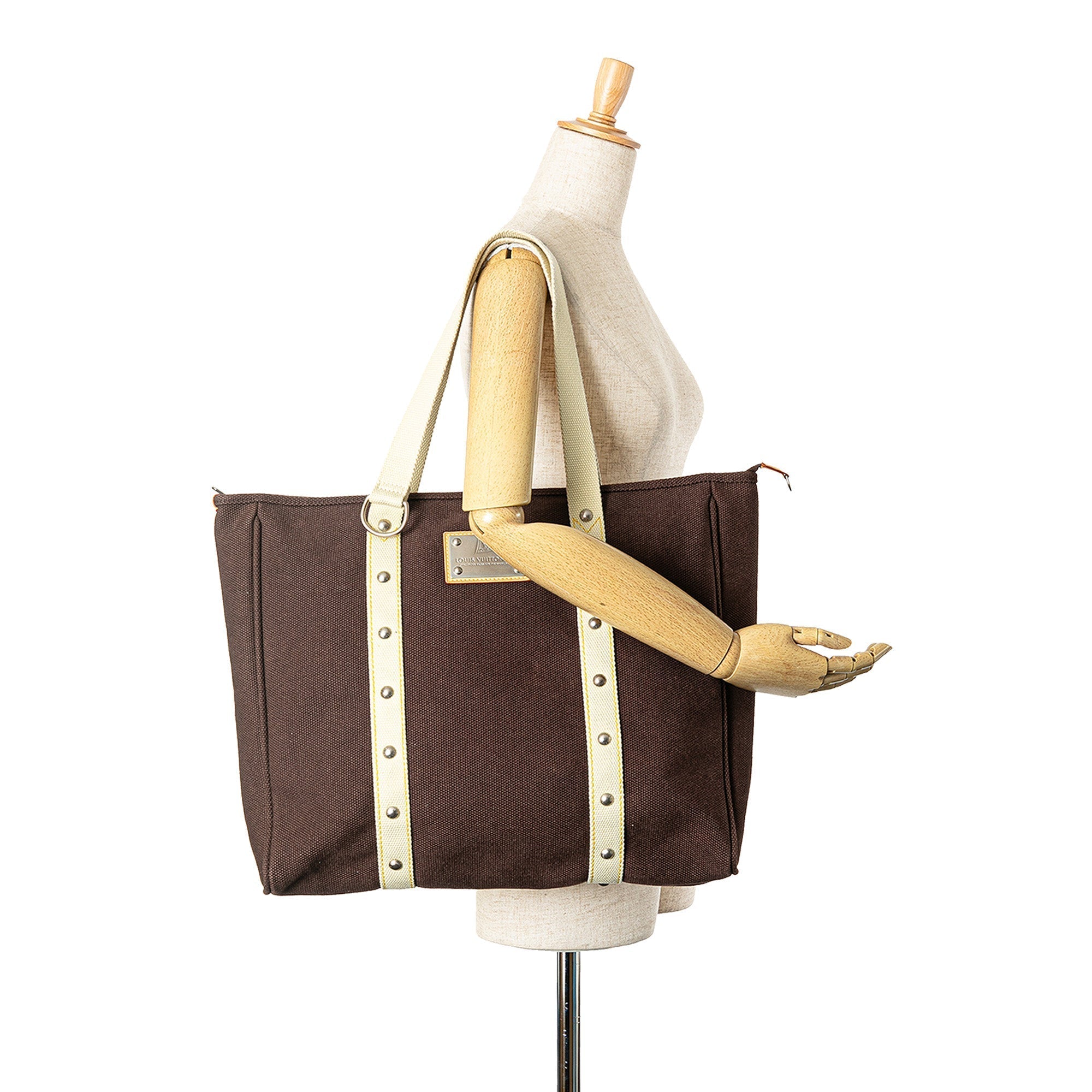 LO-LV bags 4252