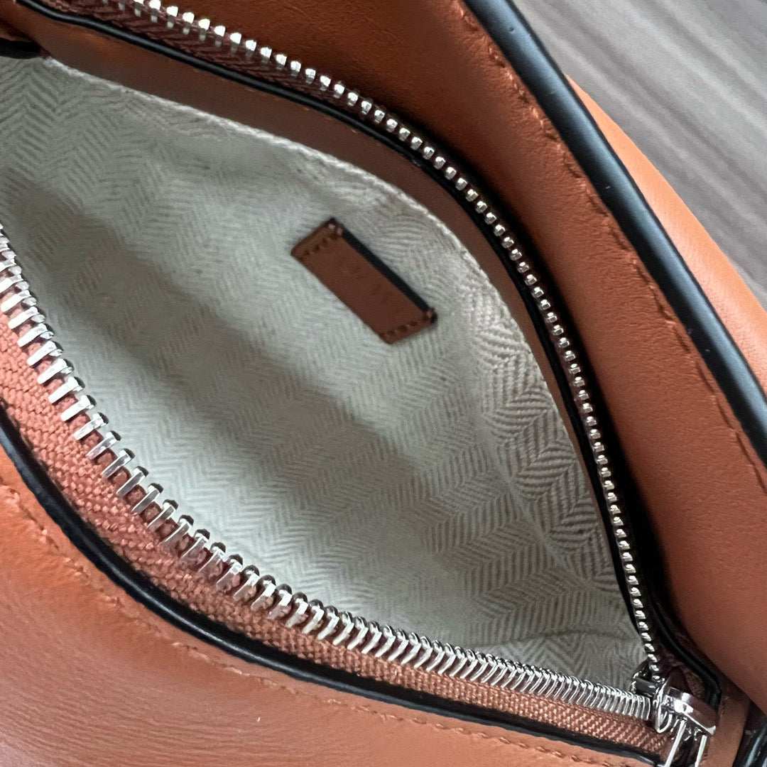 LOE MINI 18 PUZZLE BAG IN GOLD CALFSKIN