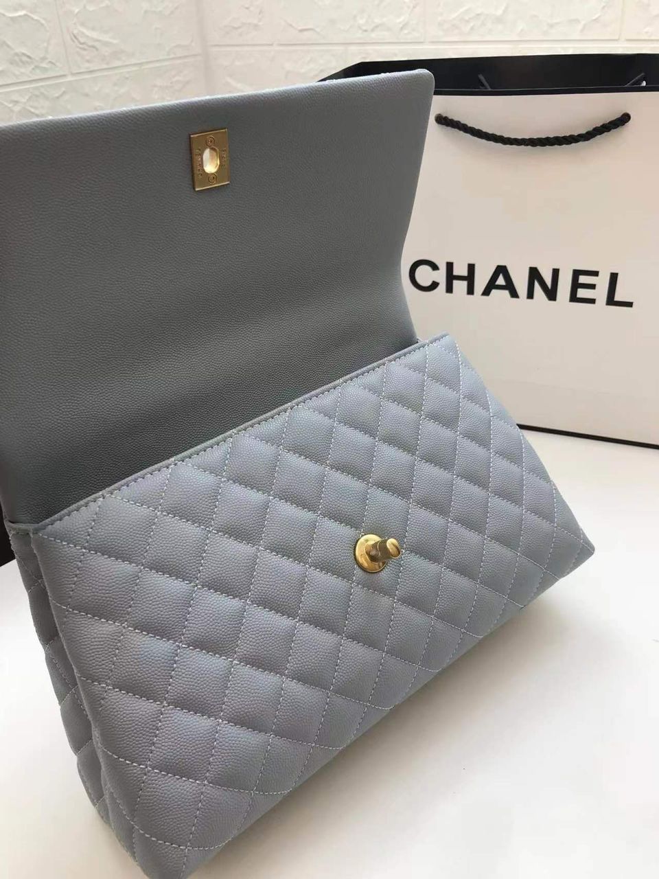 CHL - Large Flap Bag With Top Handle Light Grey For Women, Women’s Handbags, Shoulder And Crossbody Bags 11in/28LO A92991