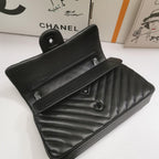 CHL -  Chevron Classic Handbag Black Hardware Black For Women, Women’s Bags, Shoulder And Crossbody Bags 10.2in/26LO