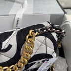 CHL -  19 Large Flap Bag White/Black For Women Bags, Shoulder And Crossbody Bags 10.2in/26LO AS1161 B05179 NB405