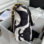 CHL -  19 Large Flap Bag White/Black For Women Bags, Shoulder And Crossbody Bags 10.2in/26LO AS1161 B05179 NB405