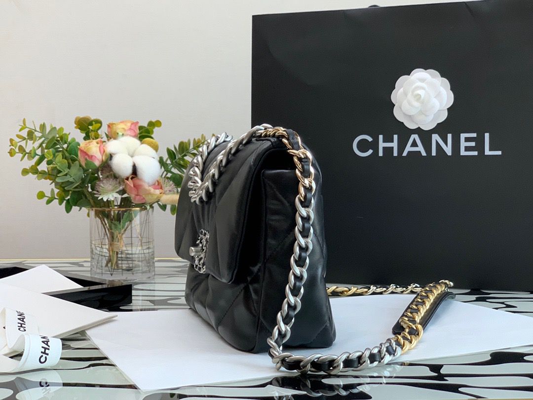 CHL -  Classic Flap Bag Black For Women 10.2in/26LO