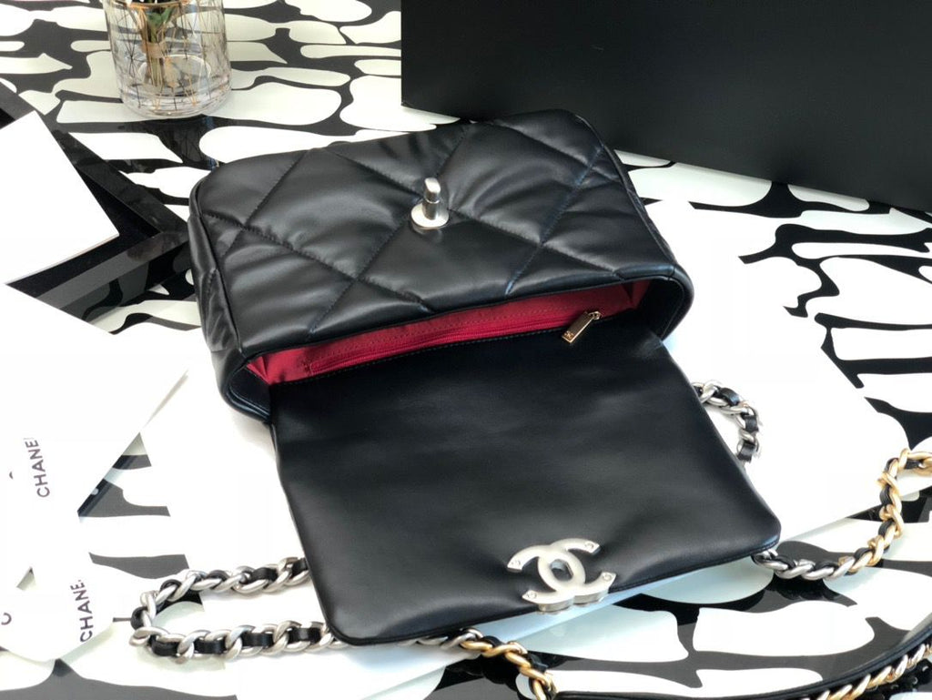 CHL -  Classic Flap Bag Black For Women 10.2in/26LO