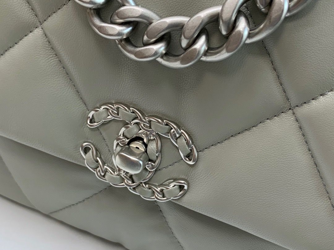 CHL -  Classic Flap Bag Grey For Women 10.2in/26LO