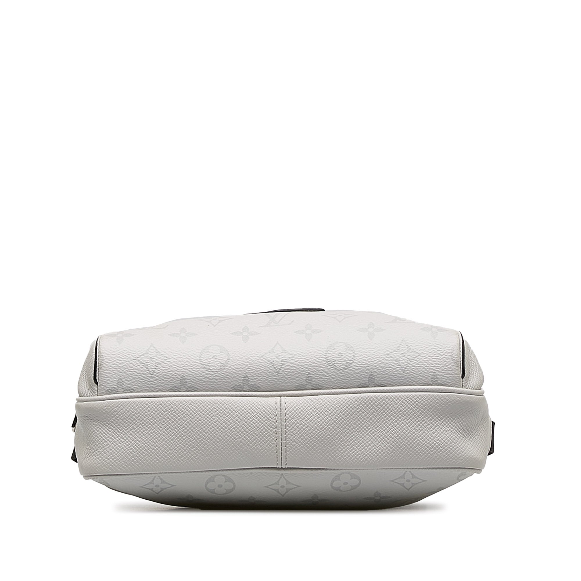 LO-LV bags 4998