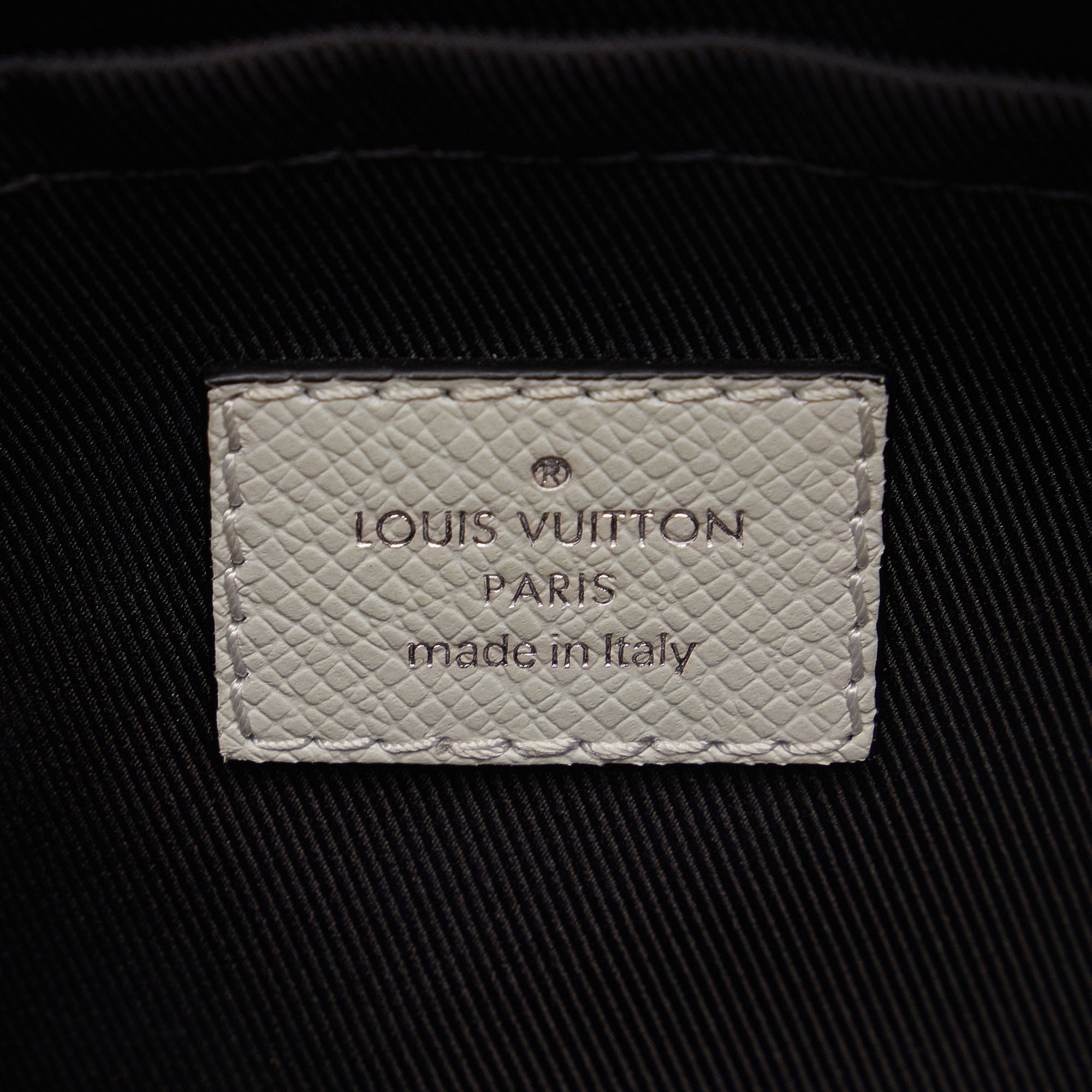 LO-LV bags 4998