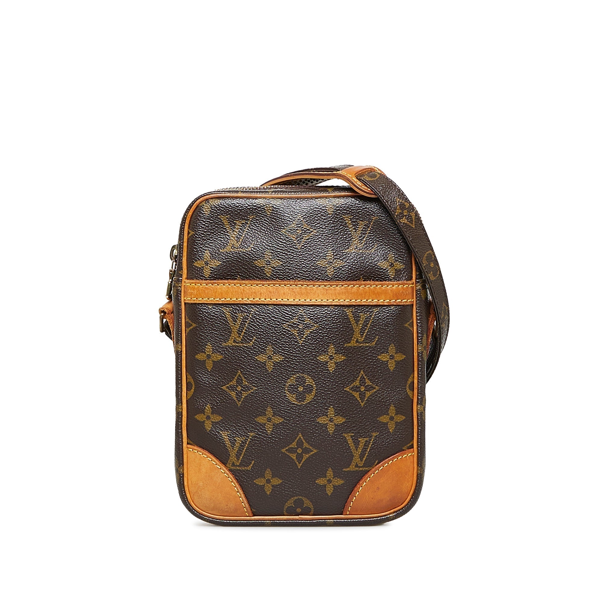 LO-LV bags 2044