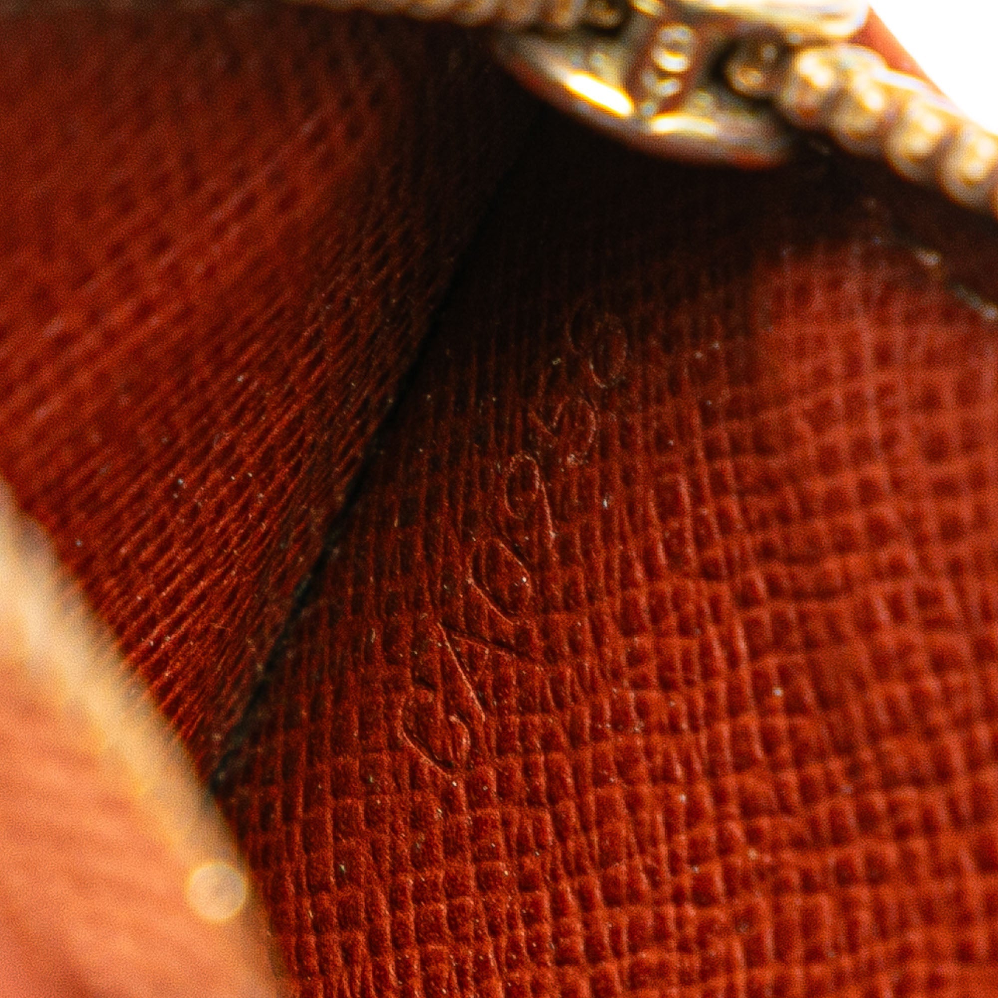 LO-LV bags 4743