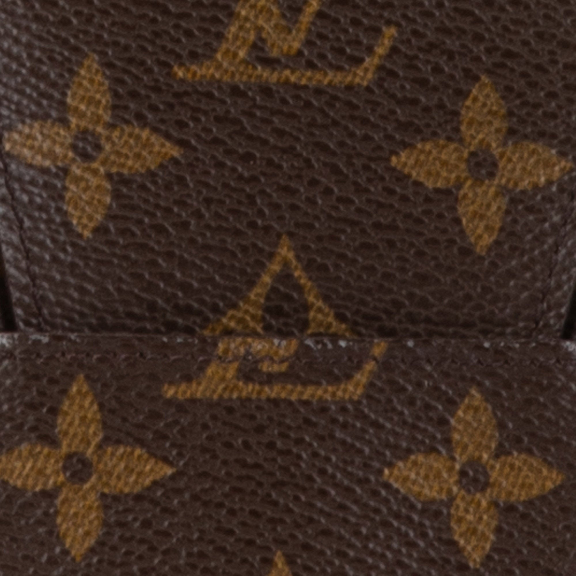 LO-LV bags 4706
