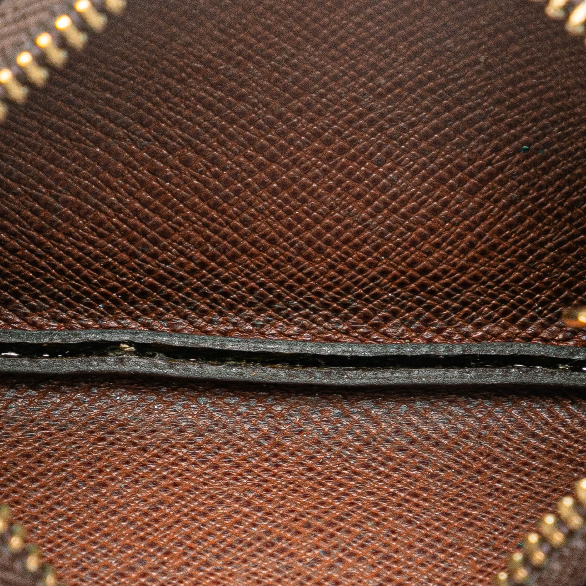 LO-LV bags 4257
