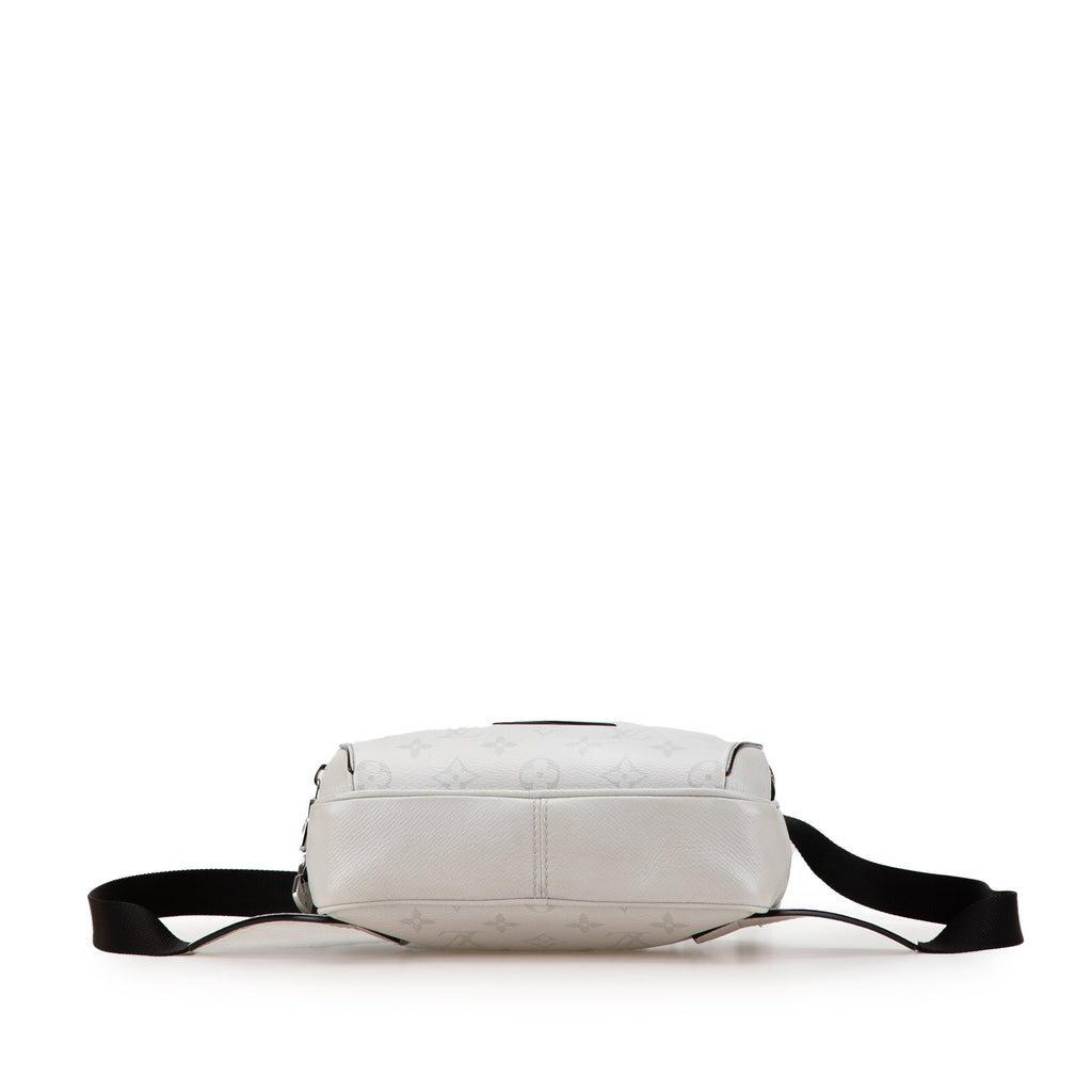 LO-LV bags 4741