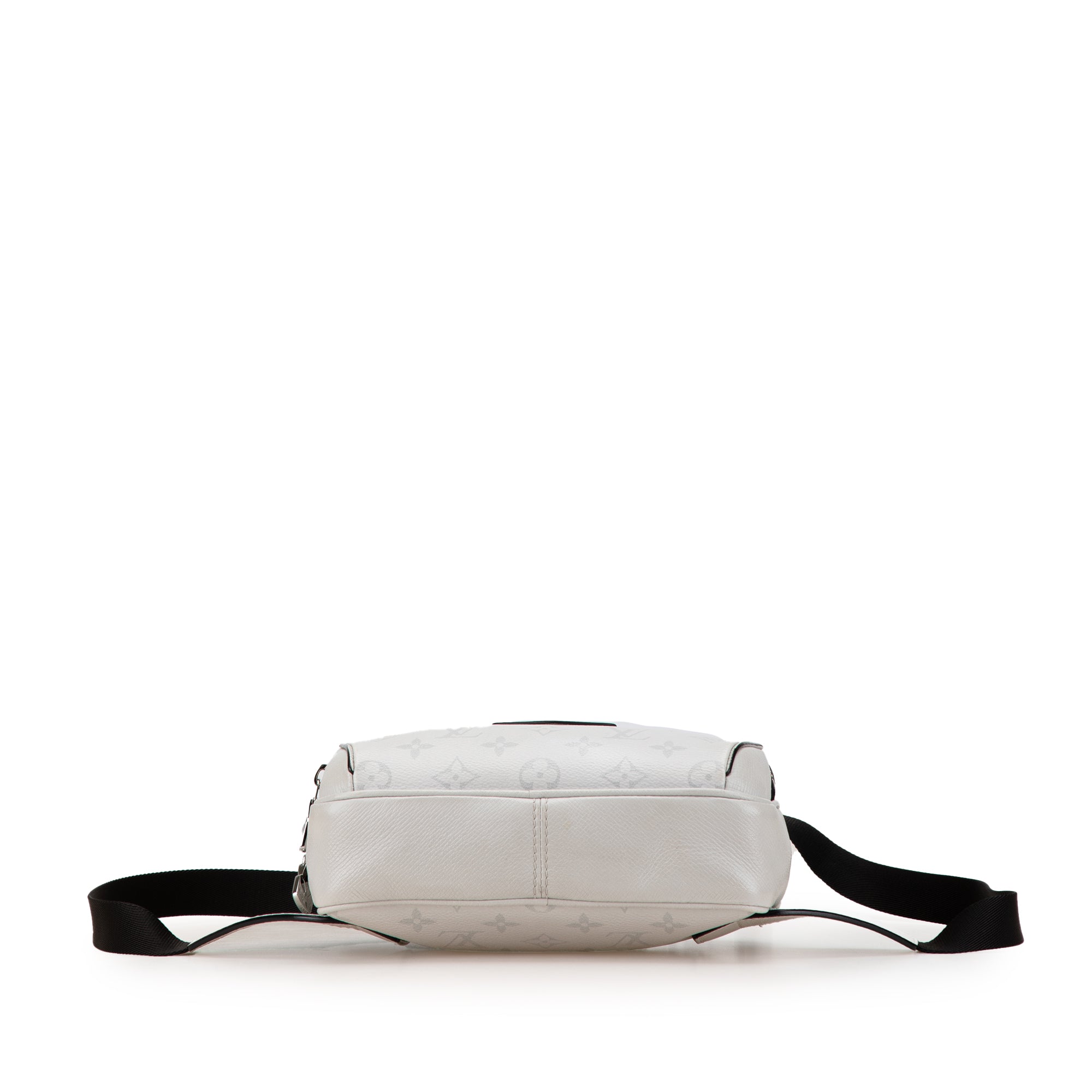 LO-LV bags 4741