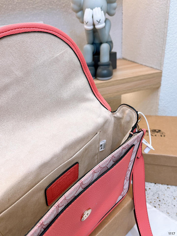 LO - CCH Bags - 241