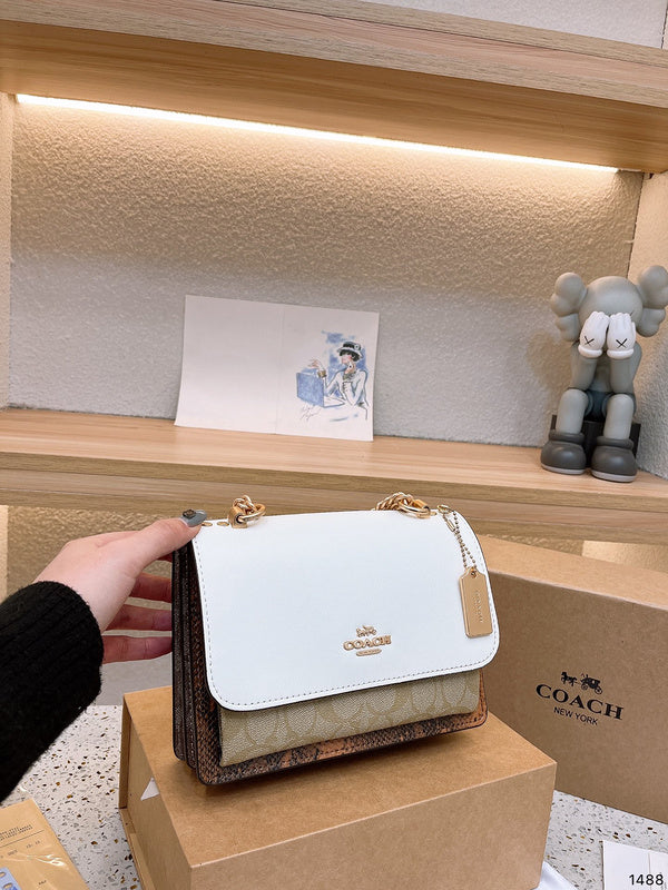LO - CCH Bags - 203