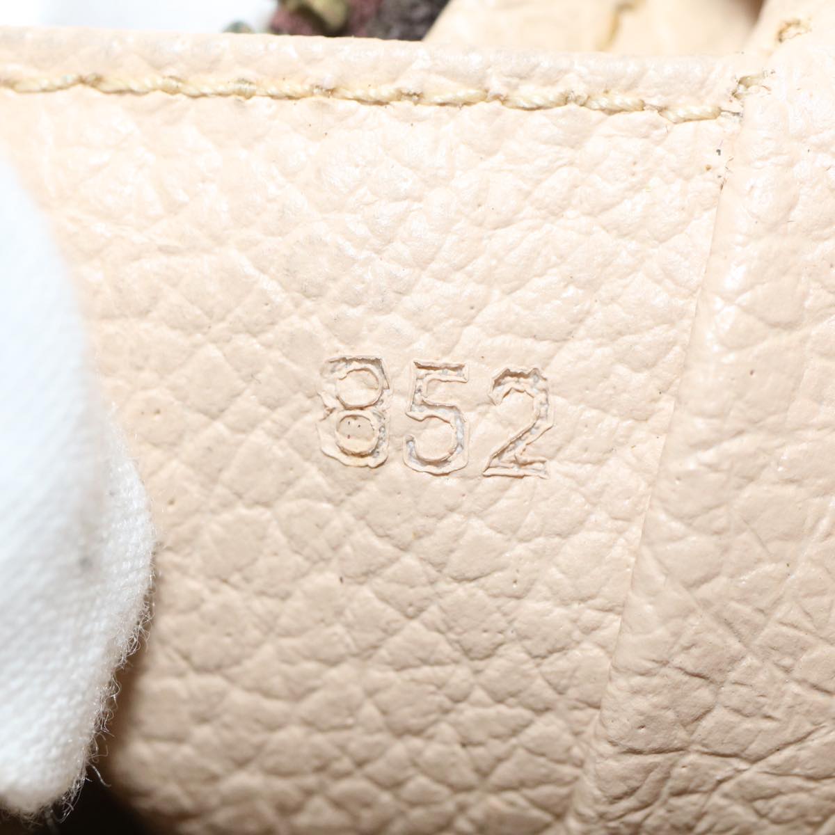 LO-LV bags 151