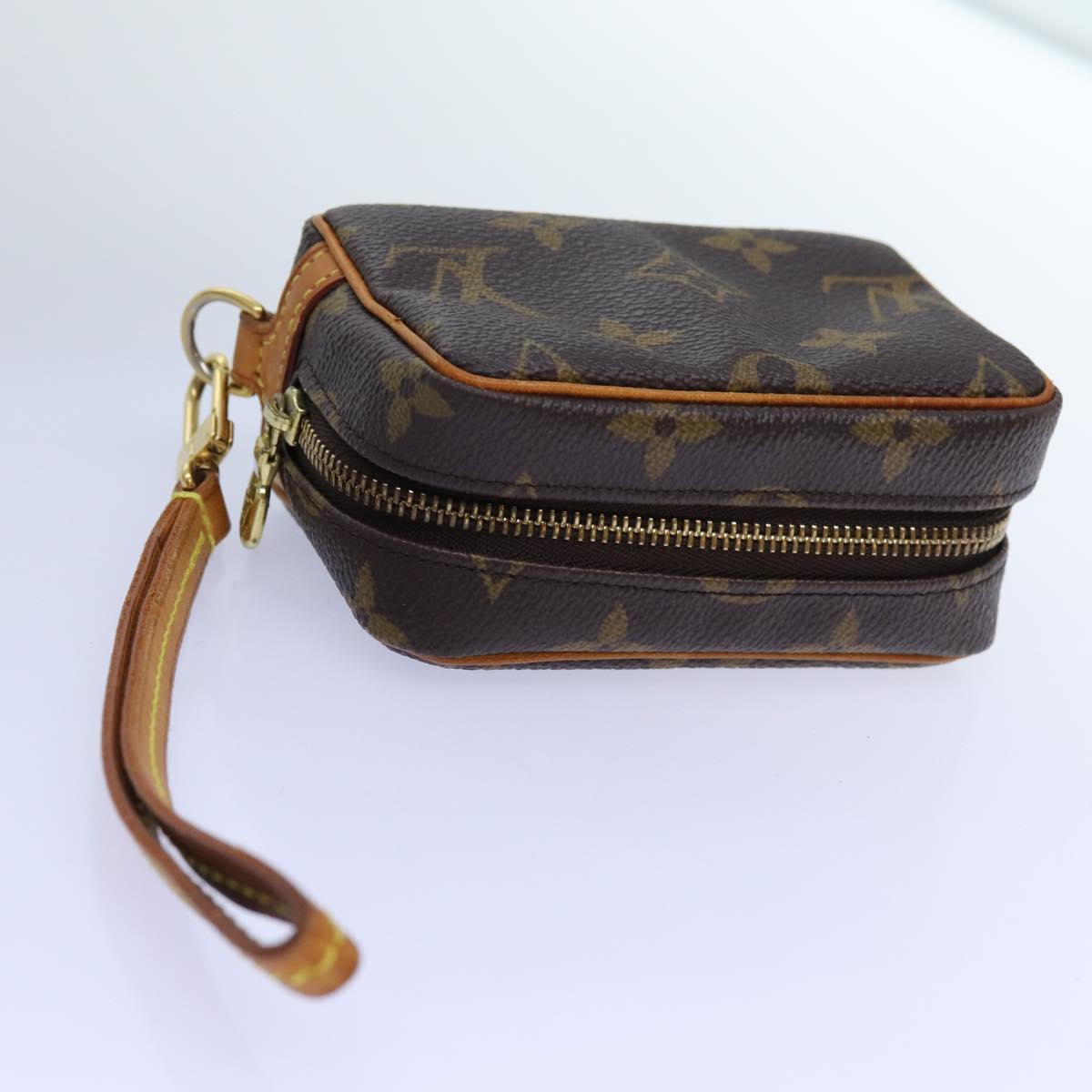 LO-LV bags 949