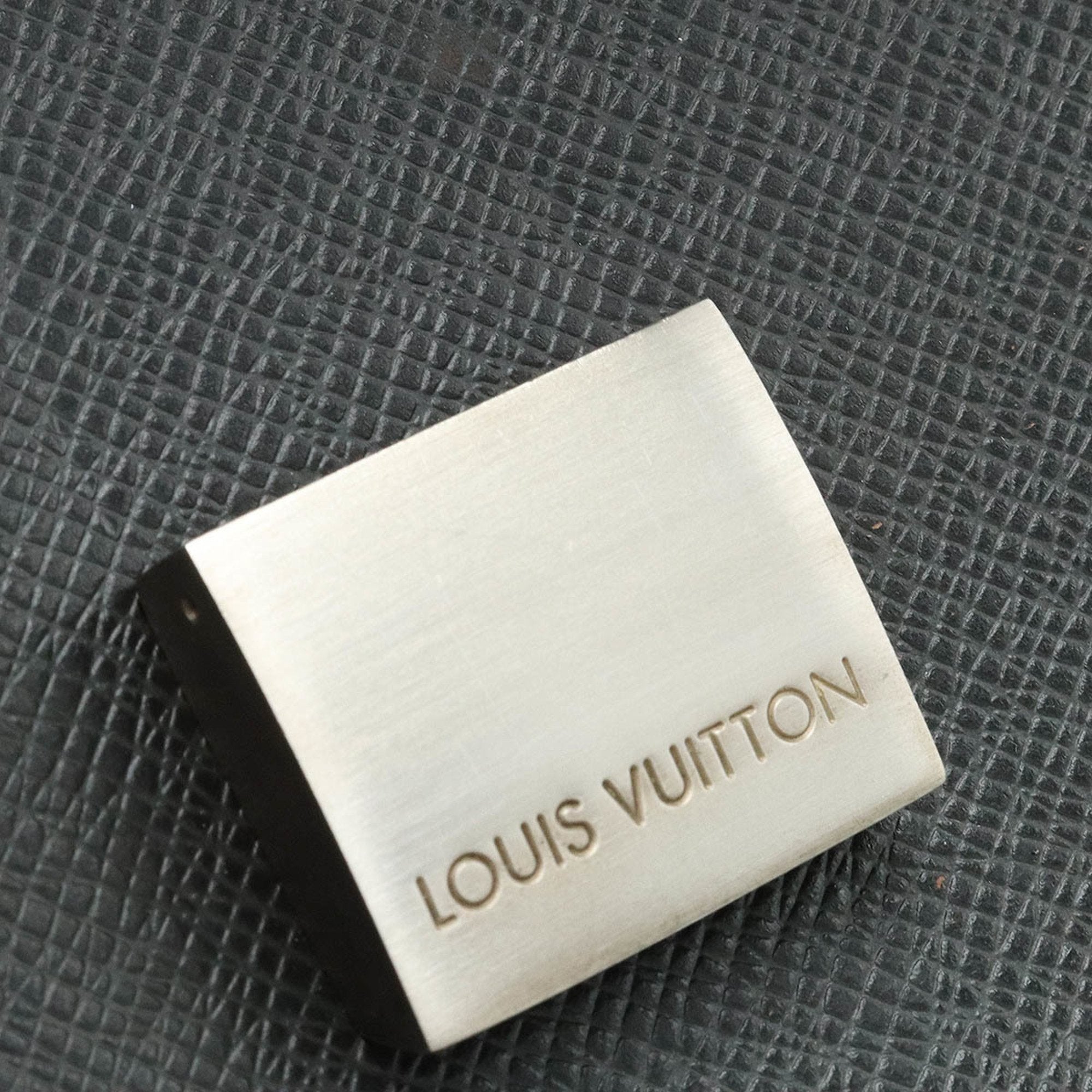 LO-LV bags 690